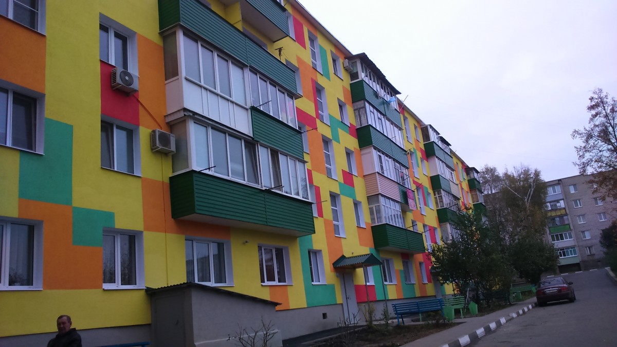 Губкинский городской округ. Губкин многоэтажные дома. Многоэтажные дома в Губкине старые. Фото Губкина многоэтажки. 1в18 МКД.