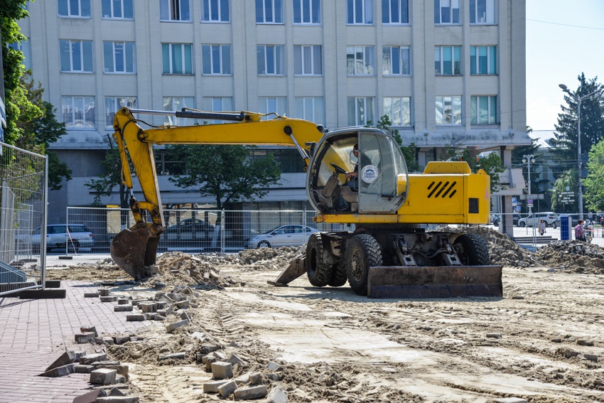 Ремонт белгород. Соборная площадь Белгород реконструкция. Площадь Белгород до ремонта. Ремонт на Соборной фото.