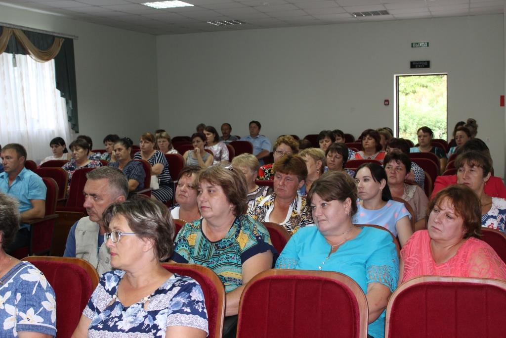 Рп5 алексеевка белгородской. Луценково Белгородская область Алексеевский район. Алейниково Алексеевский район. Алейниково Алексеевский район Белгородская область. Администрация Алексеевского района Белгородской области.